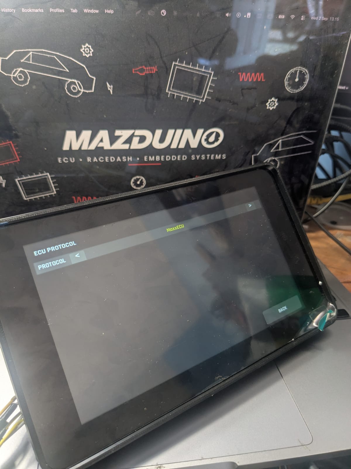 Pengaturan protokol ECU di layar dash